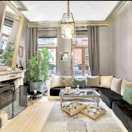 Appartamento One Bedroom Appartement With City View Furnished Balcony And Wifi At Saint Gilles *
