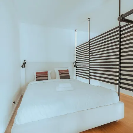 Smartflats Design - L42 Hotel *