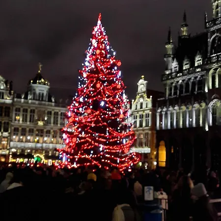 Sleep And Enjoy Brussels