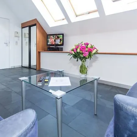 Azimut Flathotel Appart hôtel