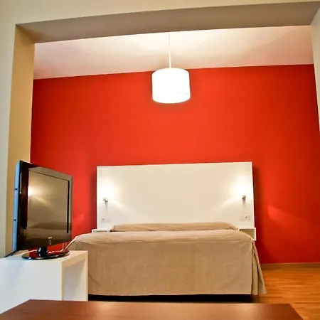 Apartahotel Mas Eu 4*