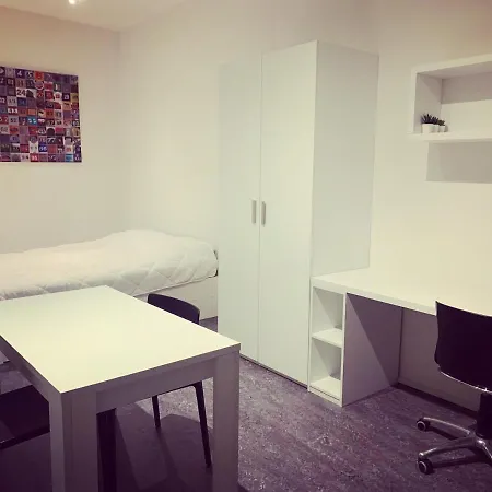 Grand Place Apartment *