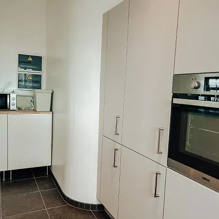 Cosy & Spacious Apt
