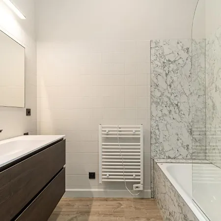 The Heart Of بروكسل