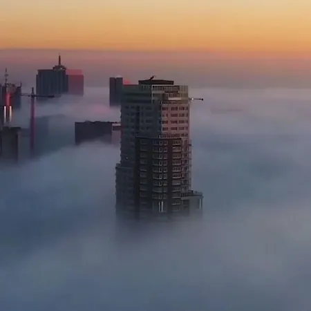 Romantique Dans Le Ciel Bruxelles