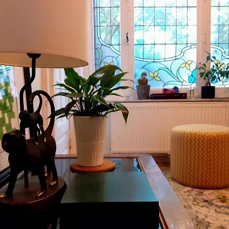 公寓 Belle Epoque Close To Eu, Nato & Rtbf *