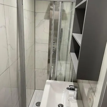 Beautiful New Apartment Apartment