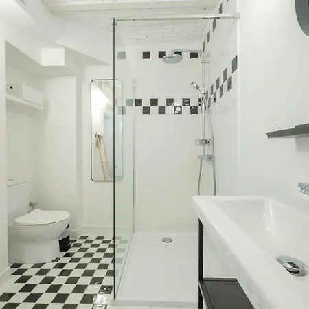 Nice 3 Bedrooms Duplex Between Kanal & Tour & Taxis Brussels