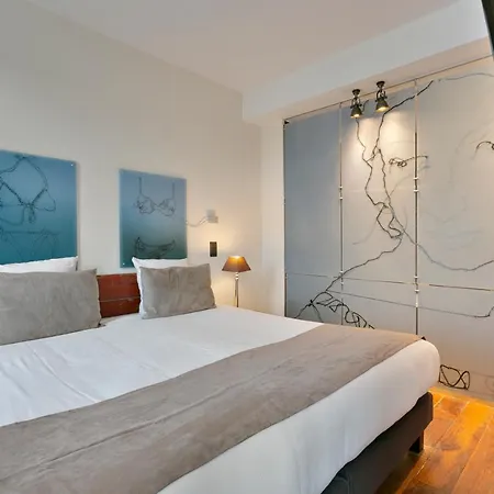 Отель Boutique Saint-gery 3*