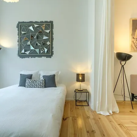 Appartement Nice 3 Bedrooms Duplex Between Kanal & Tour & Taxis Bruxelles