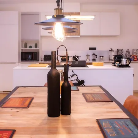 Apartment R213 Residences Botanique