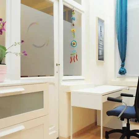 Brussels Center, Sainte-Catherine And Beguinage Sleeps 1-8P Brusel