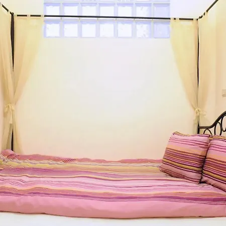 Brussels Center, Sainte-Catherine And Beguinage Sleeps 1-8P 公寓