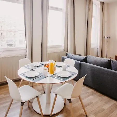 And Cozy In 3*