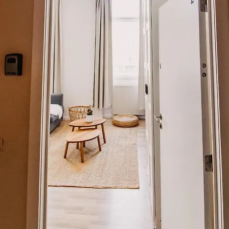 And Cozy In 3*