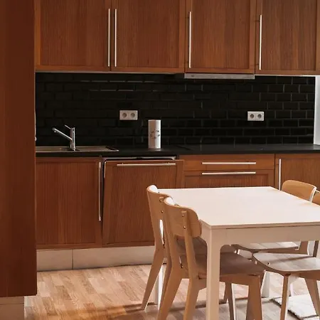 And Cozy In 3* Bruselas