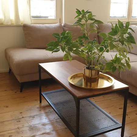 Areuhalf Apartment
