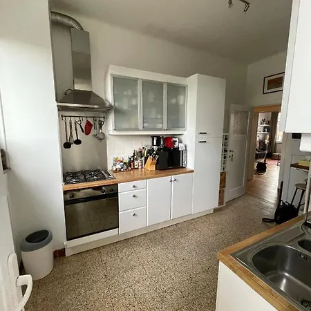 Apartment Uccle: Superbe Situe A La Perfection *