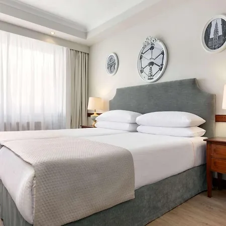 Avenue Louise Trademark Collection By Wyndham Hotel