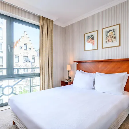 B-aparthotel Ambiorix Aparthotel 4*