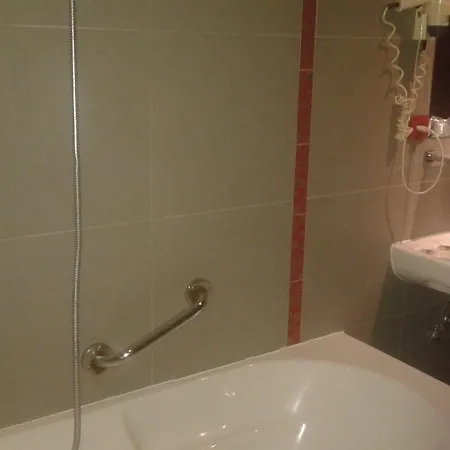 De Liege Hotel 3*