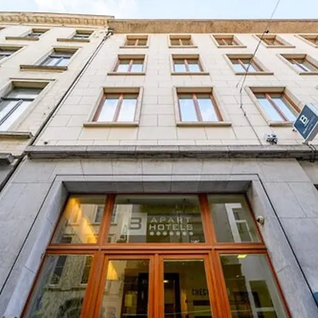 B-aparthotel Grand Place מלון דירות בריסל