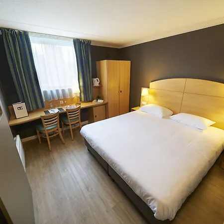 Dc & Restaurant Brussels South 3*