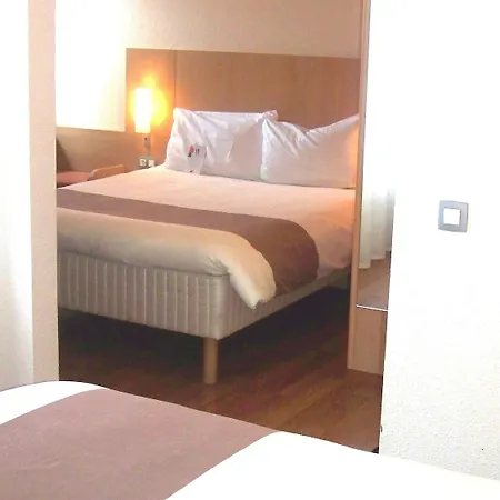 Ibis Expo Atomium 3*