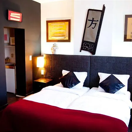 Hotel Le Centenaire Expo
