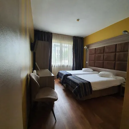 Hotel Midi-zuid Saint-Gilles