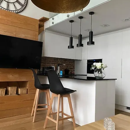 Moderne Centre De Apartment *