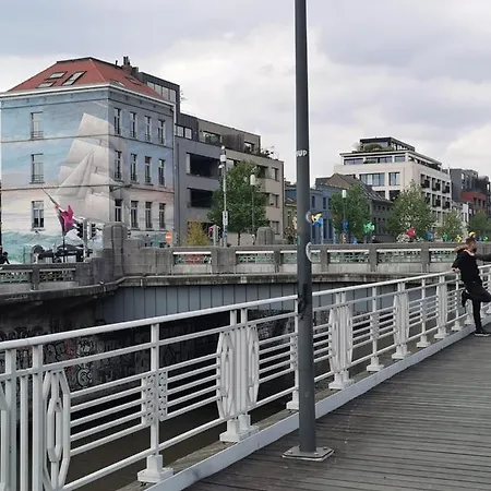 Cosy With Canal View