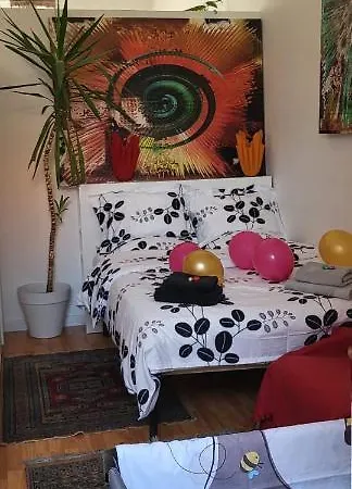 Bright Handy Studio Near Nato *