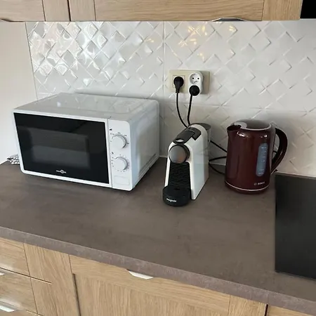 Appartement Charming Duplex On The Canal Brussel