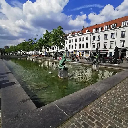 Charming Duplex On The Canal * Brussel