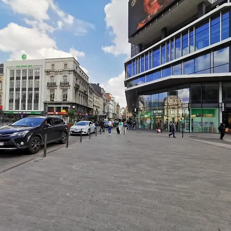 Charming Duplex On The Canal *