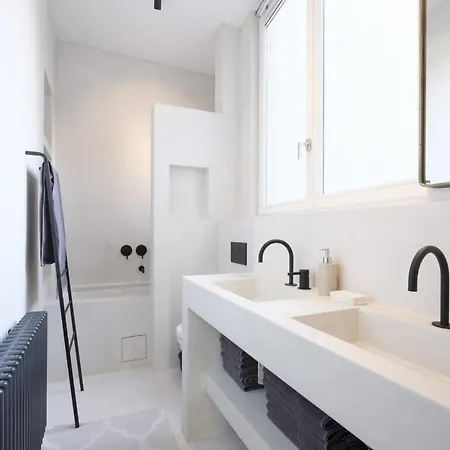 Cosy And Modern 2 Bedrooms Flat Near Chatelain And Brugmann Apartamento