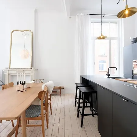 Cosy And Modern 2 Bedrooms Flat Near Chatelain And Brugmann *