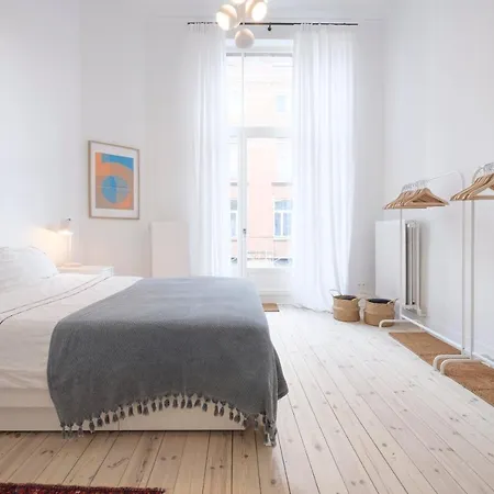 Cosy And Modern 2 Bedrooms Flat Near Chatelain And Brugmann *