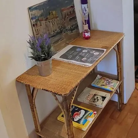 Bright Handy Studio Near Nato Apartman