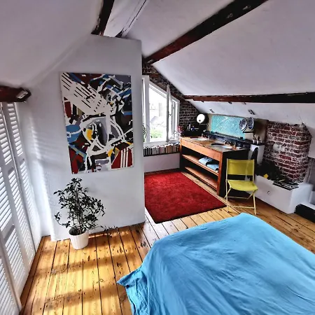 Appartement Avec Superbe Vue / Sablons Apartment *