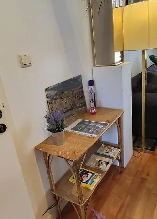 Bright Close To Zaventem Airport Bruselas