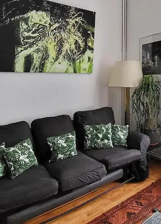 Bright Close To Zaventem Airport *