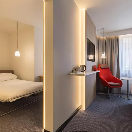 Hotel Express Brussels-grand-place By Ihg Brüssel