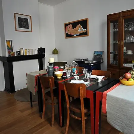 Bed & Breakfast Lit De Senne Brussels