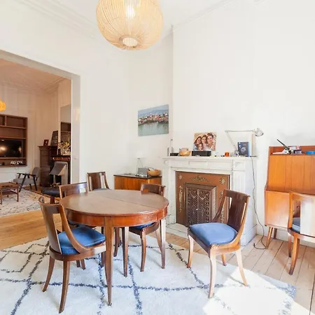In Trendy St Gilles Apartman Brüsszel