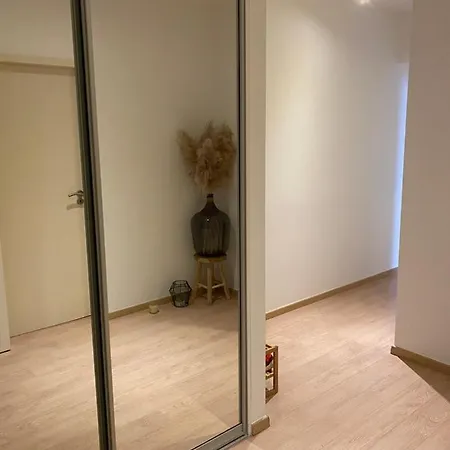 Ubytování v soukromí Chambre, Salle Sport, Grand Patio, Salle De Bain - Luxueux Appartement Idealement Localise Dans Le Centre De Bruxelles Brusel