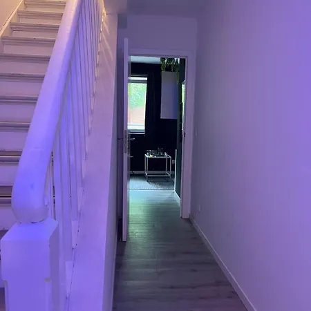 Privee- Etage Prive Pansiyon *
