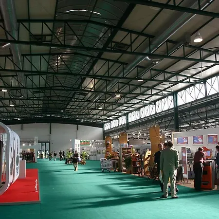 Le Centenaire Expo 2*