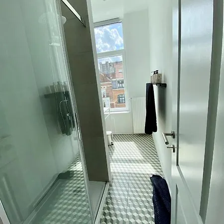 Beautiful Shared House With Garden In Brussels *